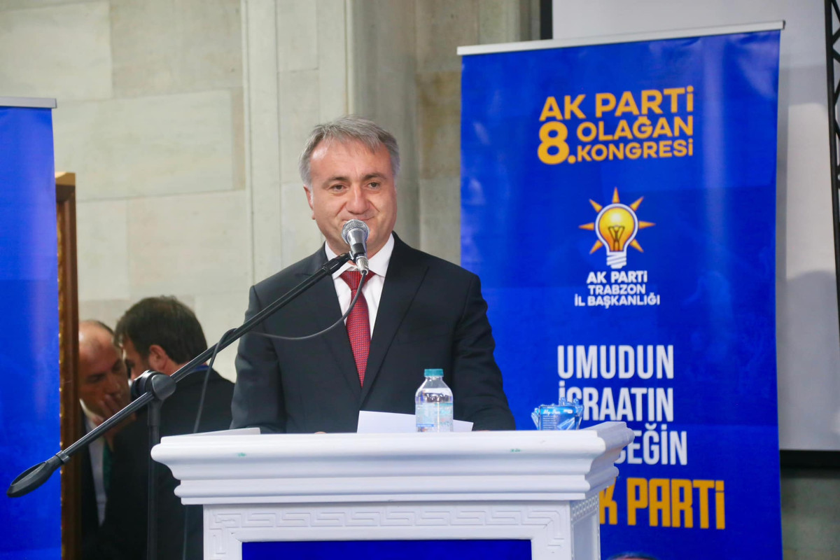 AK Parti Hayrat'ta Serkan Karaahmetoğlu Başkanla devam edecek