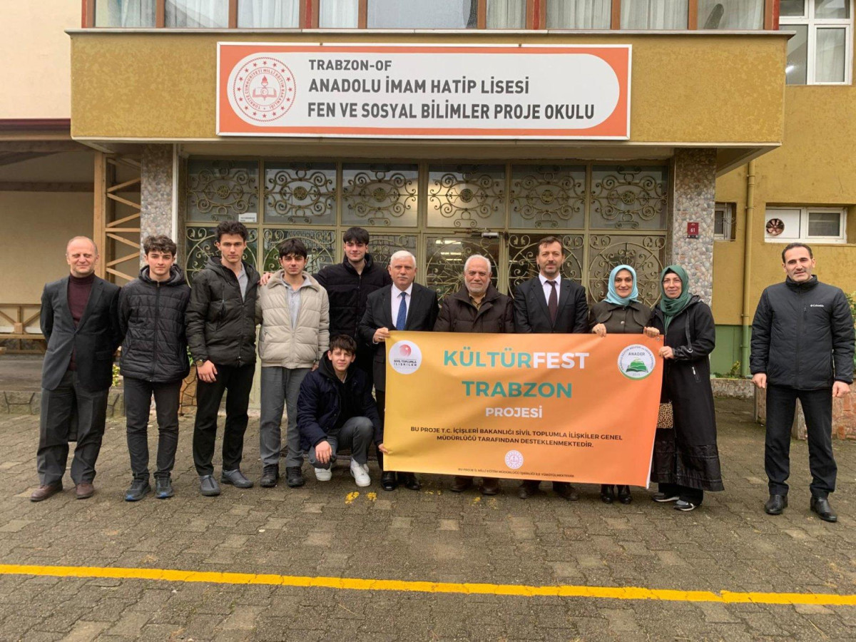 Of'ta Veda Hutbesi Işığında İnsan Hakları konferansı düzenlendi